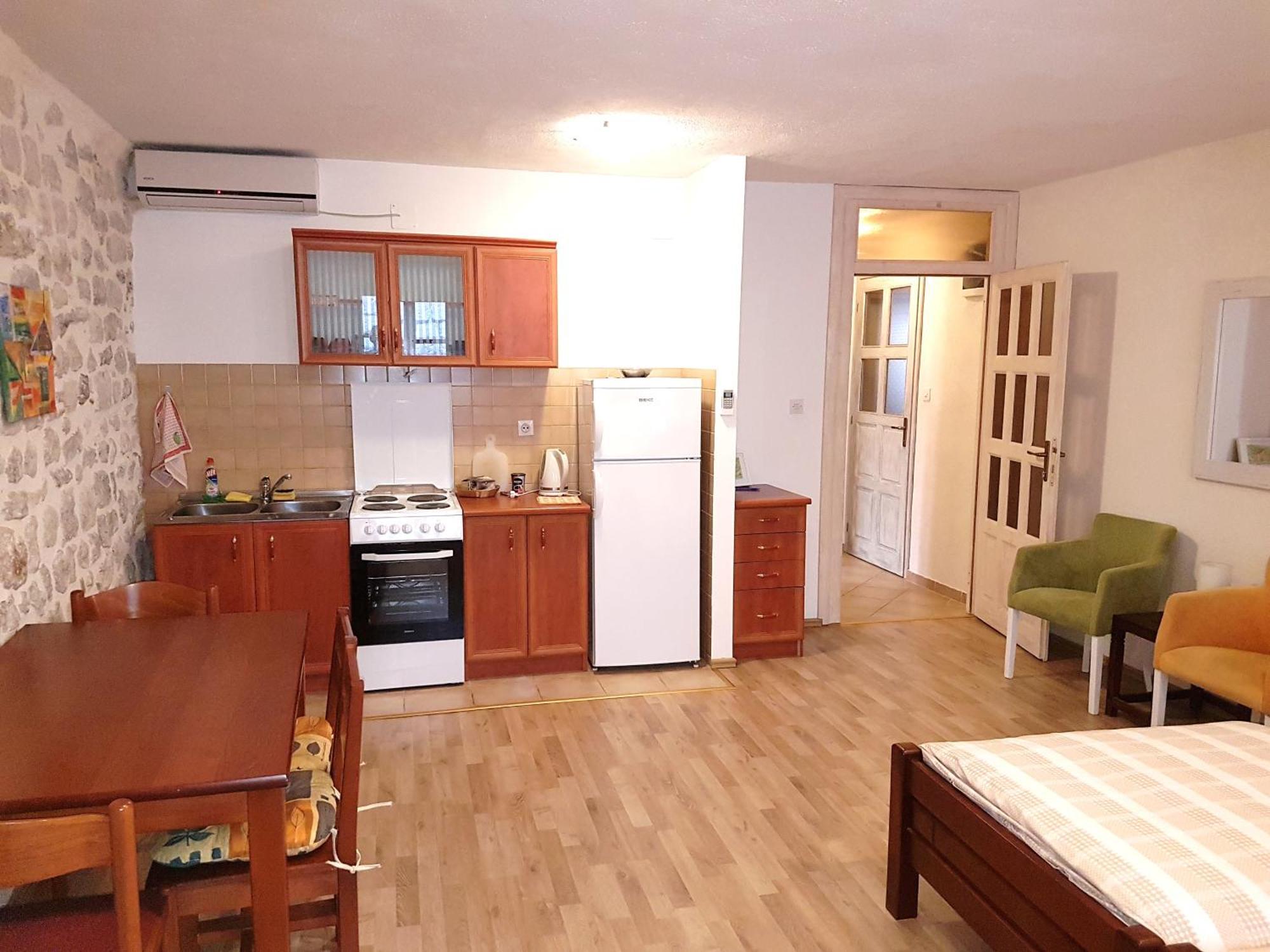 Apartments Historic Stone House Котор Экстерьер фото