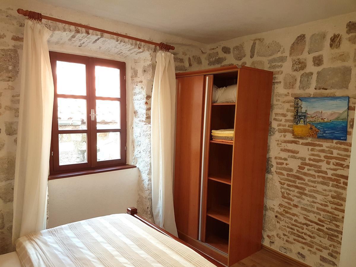 Apartments Historic Stone House Котор Экстерьер фото